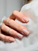 Curs intretinere unghii master refill unghii nude elegante
